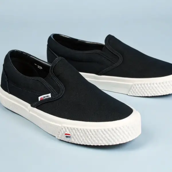 HolmRun Urban Slip-On Sneakers